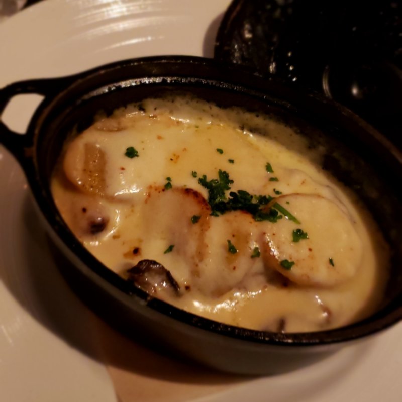 牡蠣とビンチェ種ポテトのグラタン(ロイクラトンリゾート （LoyKratong Resort）)