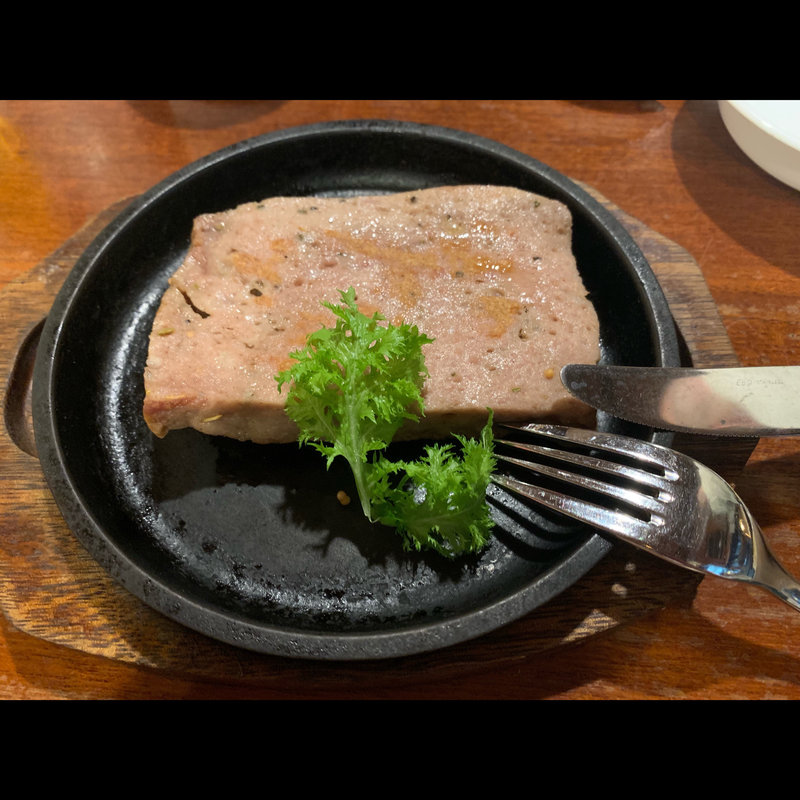 釜揚げソーセージソテー(洋食 アカシア 新宿本店)