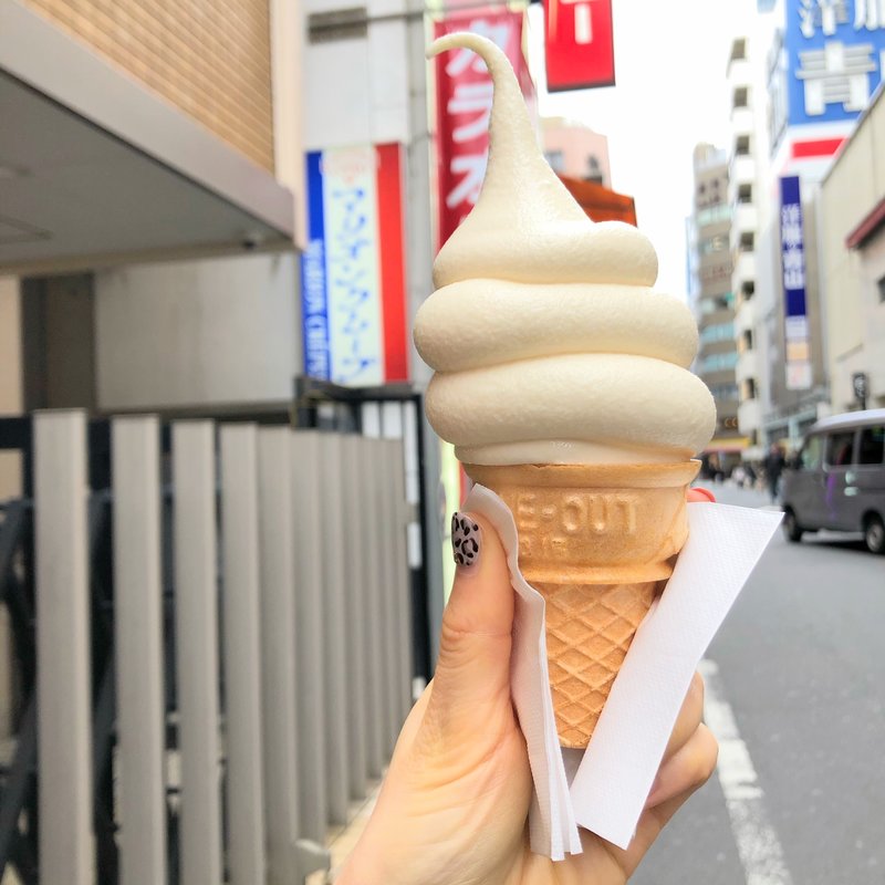 モフ・モフソフトクリーム(マリオンクレープ　池袋サンシャイン通り店)