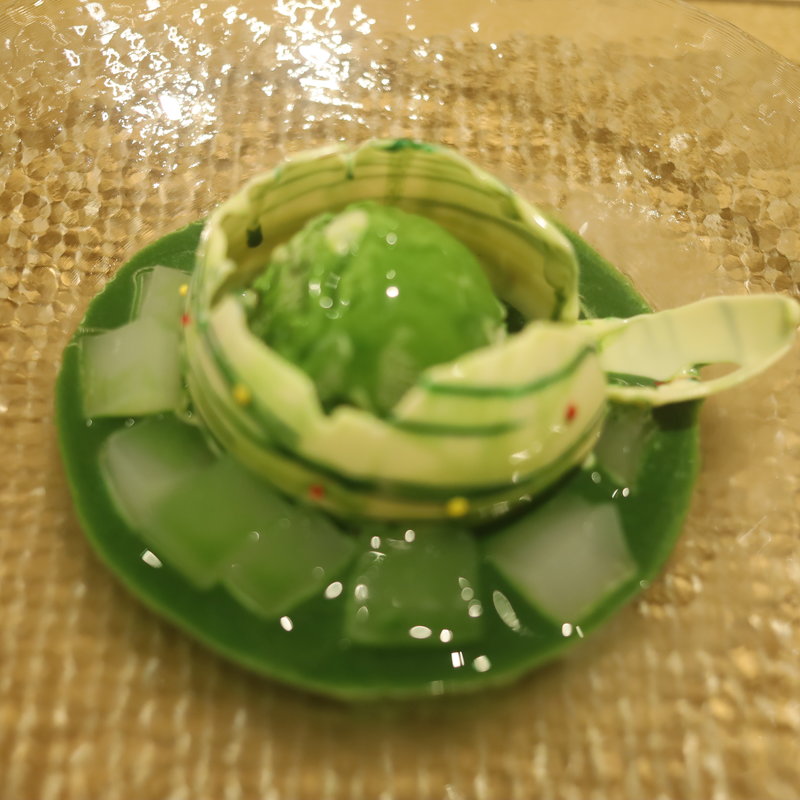 ヨーヨー茶の菓アイス(マールブランシュ カフェ )