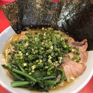 チャーシュー麺＋万能ネギ＋海苔(黄金家)