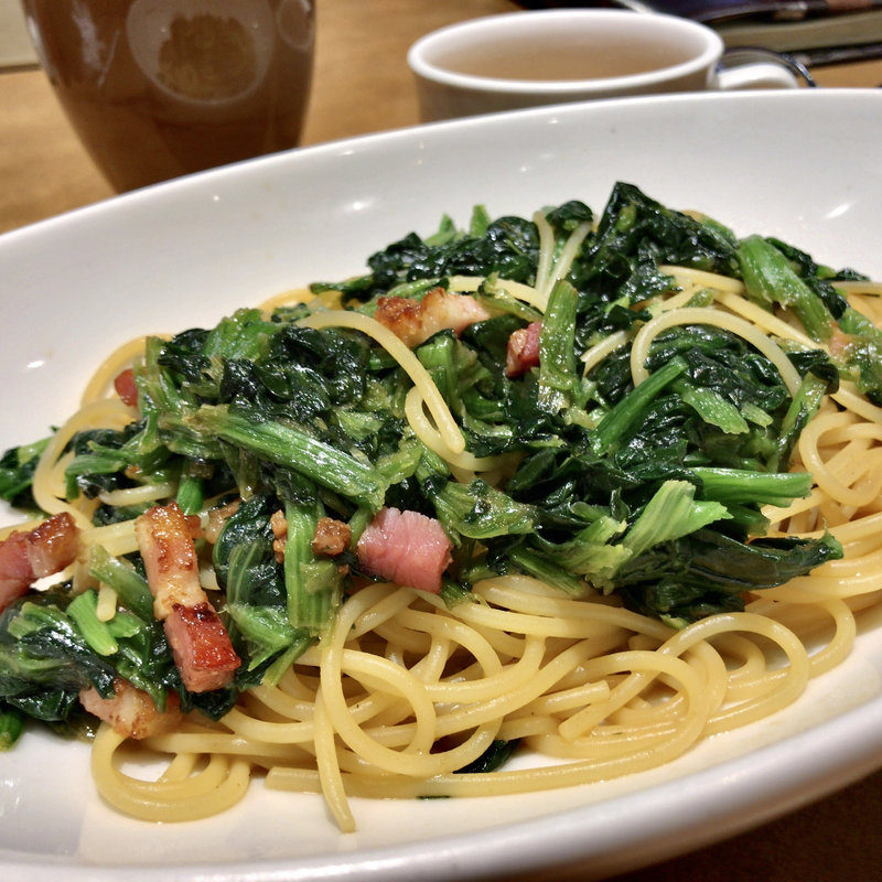 ほうれん草とベーコンのバター醤油(ジョリーパスタ 高島平店)