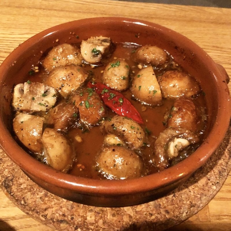 マッシュルームのアヒージョ(テルヌーラ （Ternura）)