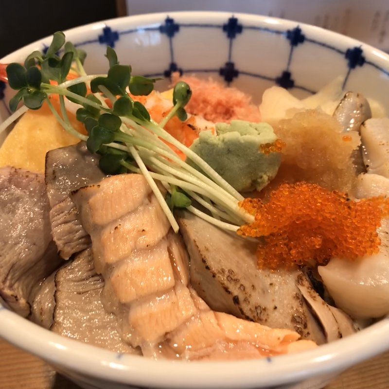 あぶり海鮮丼(寿司 鮪家)