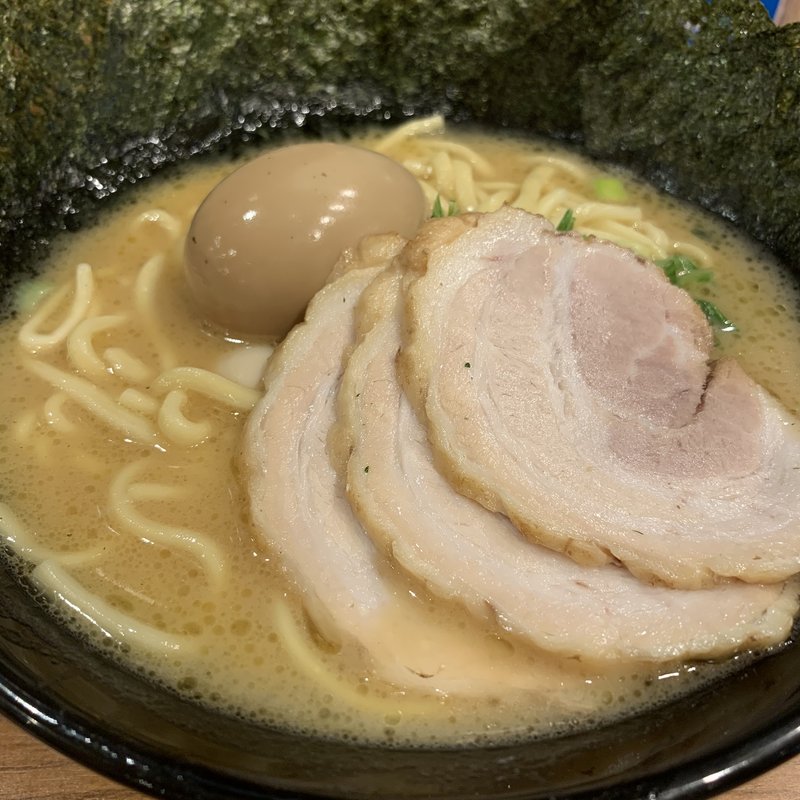 MAXラーメン(横浜家系ラーメン 町田商店 渋谷店)