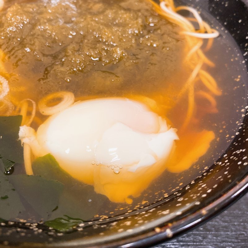 かけそば＋とろろ昆布＋温泉卵(そばの陣)