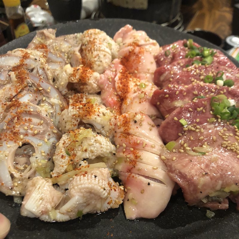 軟骨盛り合わせ(炭火焼肉ホルモンみなみ　はなれ)