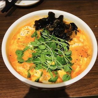 酸辣湯麺(香家 みなとみらい東急スクエア店)