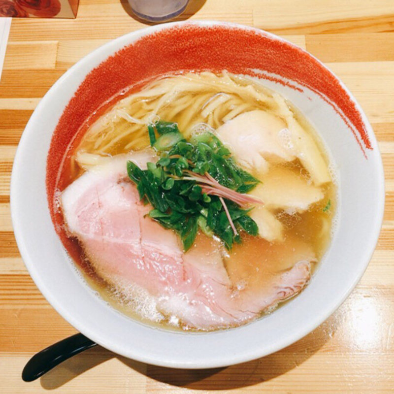 羅臼昆布と焼きアジの塩らーめん(麺や 凛)