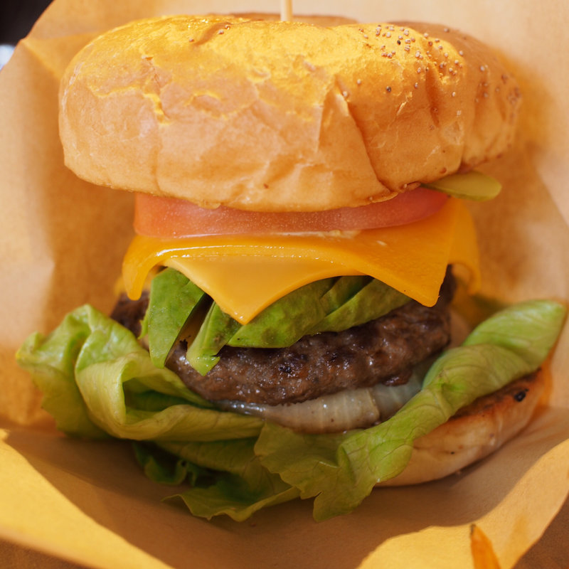 アボカドチーズバーガー(アオラニカフェ)