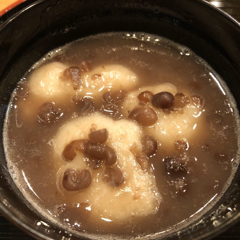 小倉しるこ(榮太樓總本鋪 喫茶室 雪月花 日本橋本店 （えいたろうそうほんぽ）)