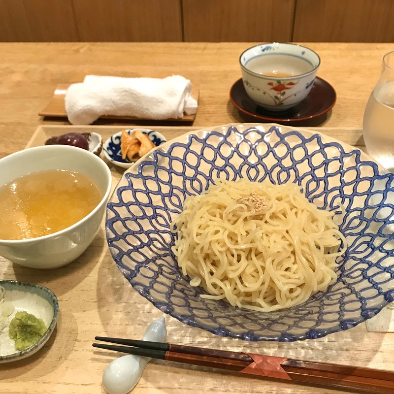 (青山はしづめ)