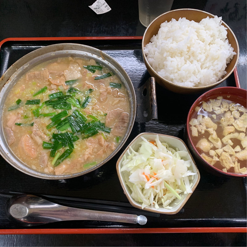 ホルモン煮込定食(哲 )