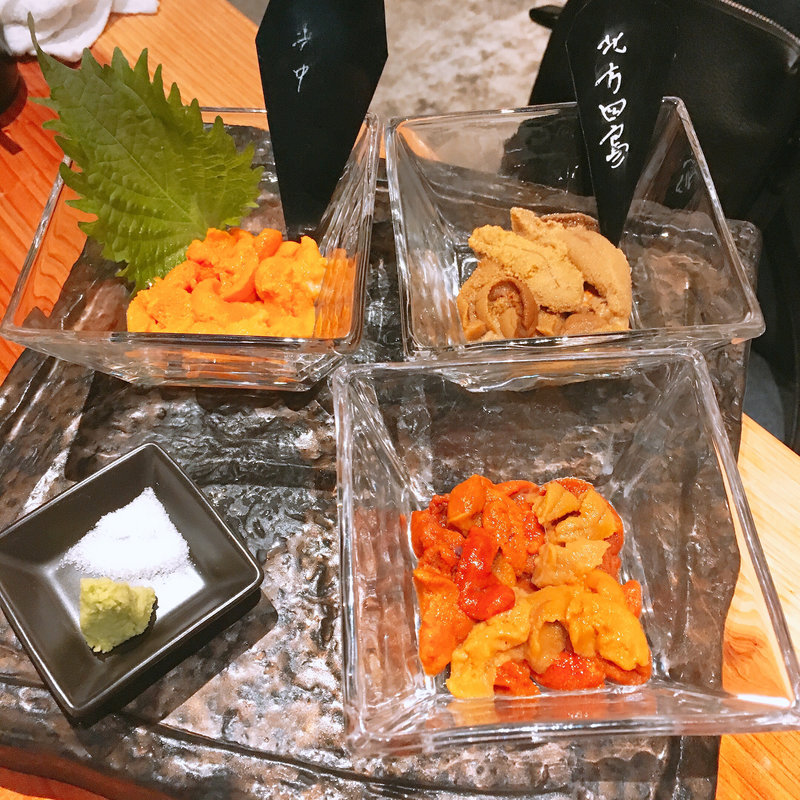 うに刺し3種盛り(うに横丁)