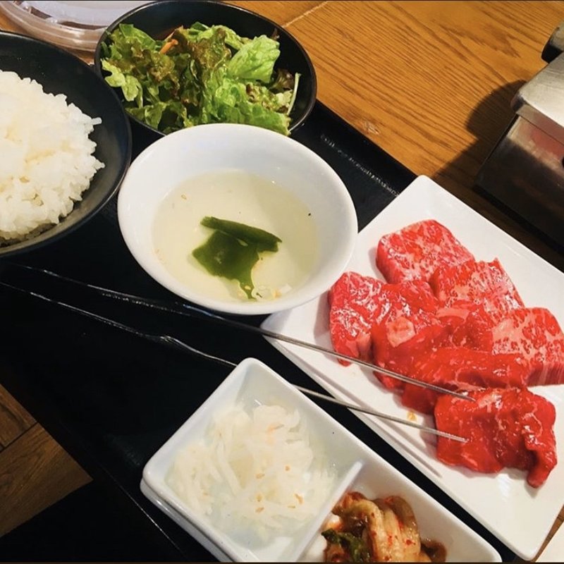 和牛赤身肉ランチ(JA全農ミートフーズ直営 焼肉 ぴゅあ 品川店)