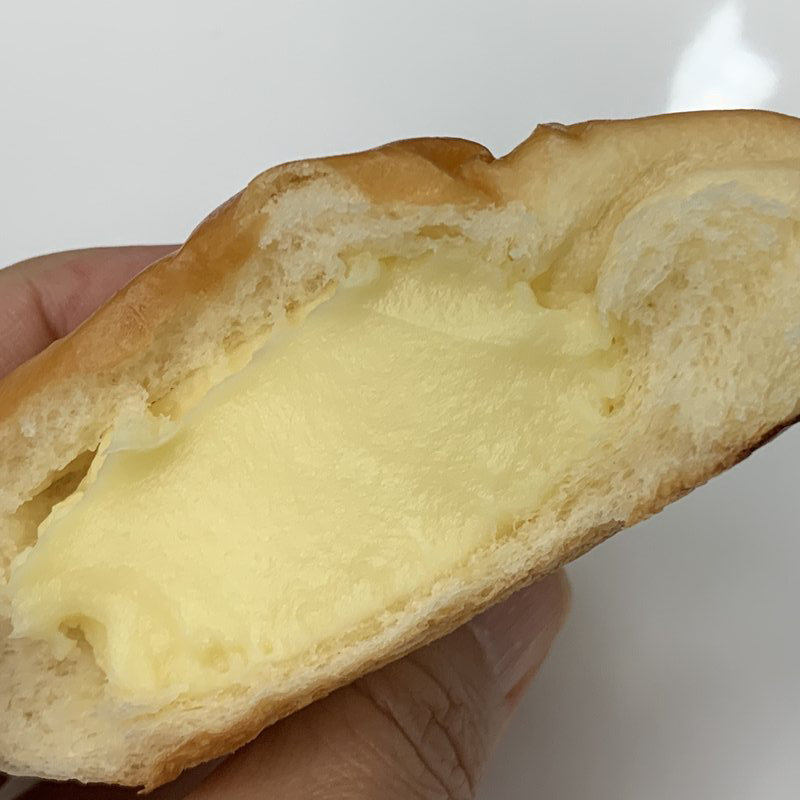 クリームパン(まんま亭　楽 （らん）)