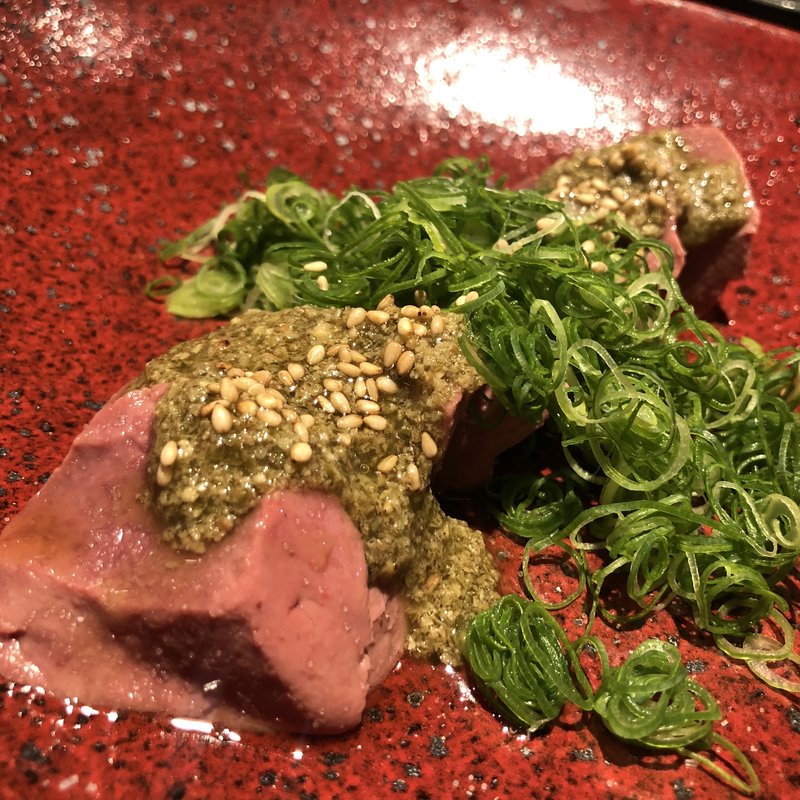  低温調理レバー刺し(もつ吉 渋谷店)