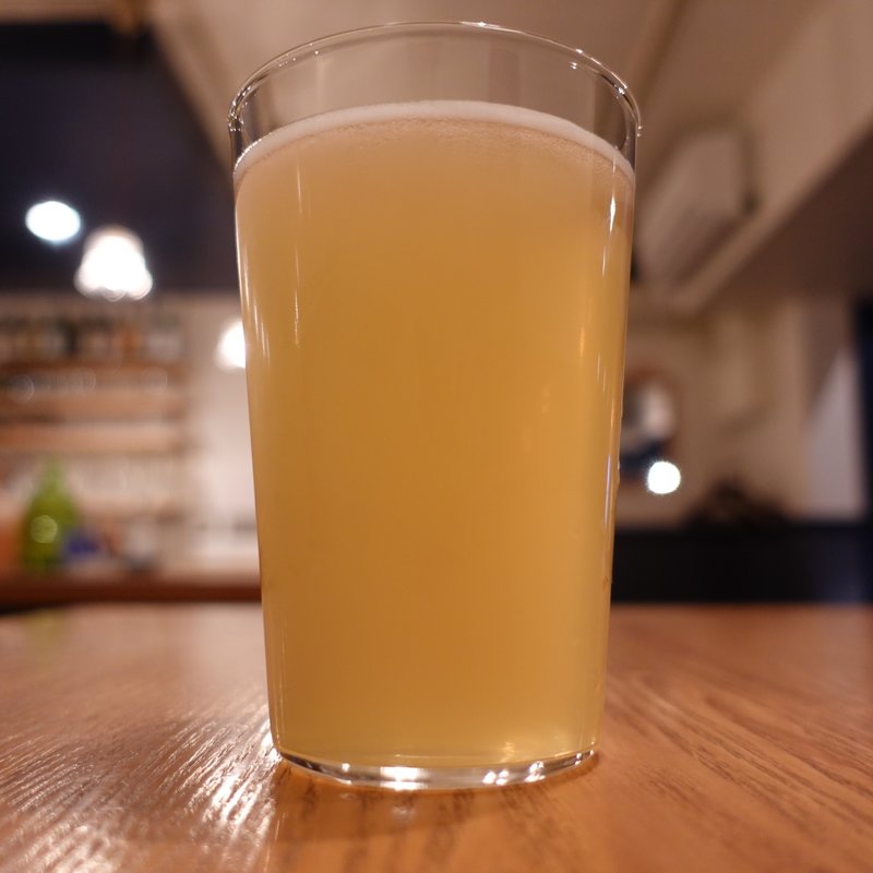 二兎醸造 ホワイトラビット金柑ウイット(BEER PUB TAKUMIYA)