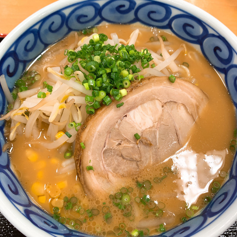 味噌ラーメン(長者原サービスエリア（下り）フードコート)