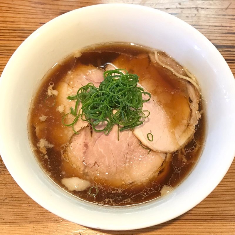 黒豚清湯(ラーメン屋 トイ・ボックス)