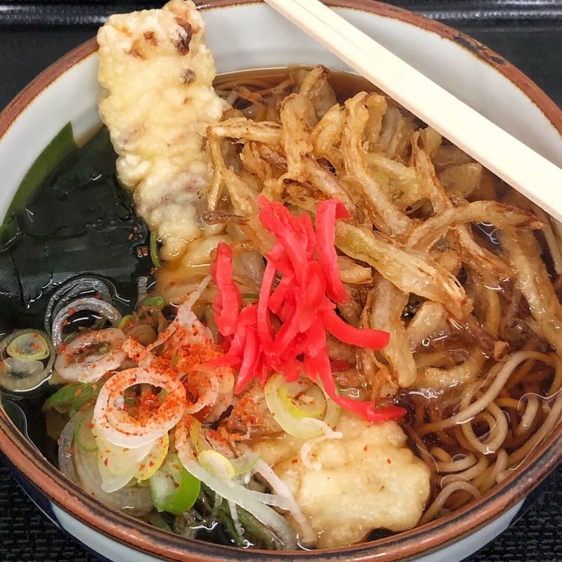 ちくわ天そば(立喰いそば 山吹)