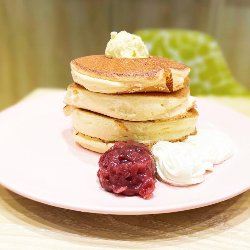 ミルフィーユパンケーキ4枚(ベルヴィル（belle ville) ホワイティうめだ店)