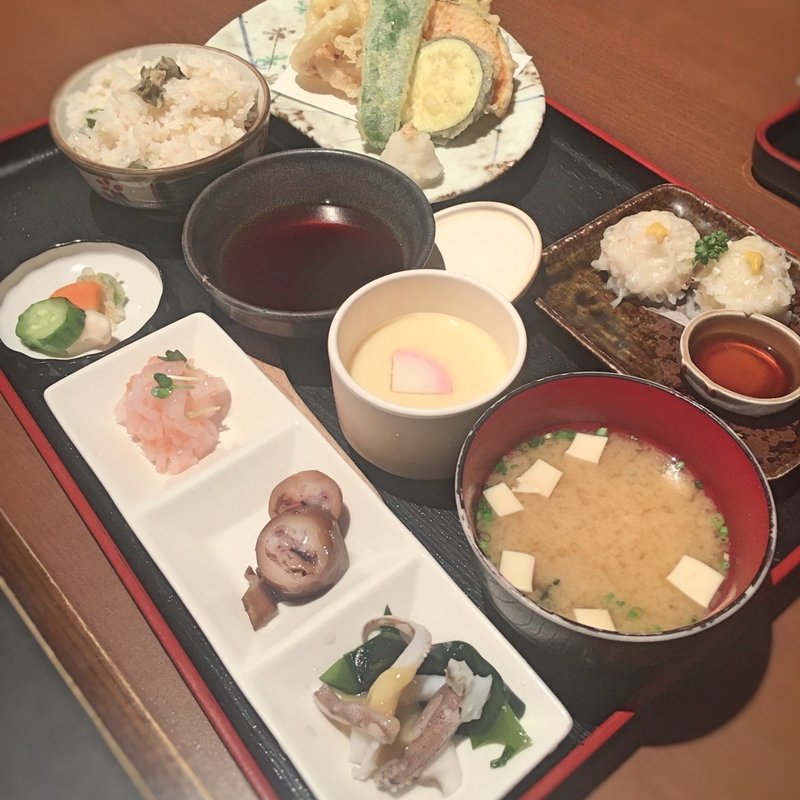 イカづくし御膳(はかたや木鶏 )