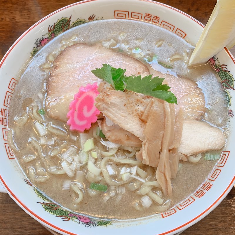 秋刀魚の濃ゆい煮干しそば(秋刀魚煮干しそば　高倉)