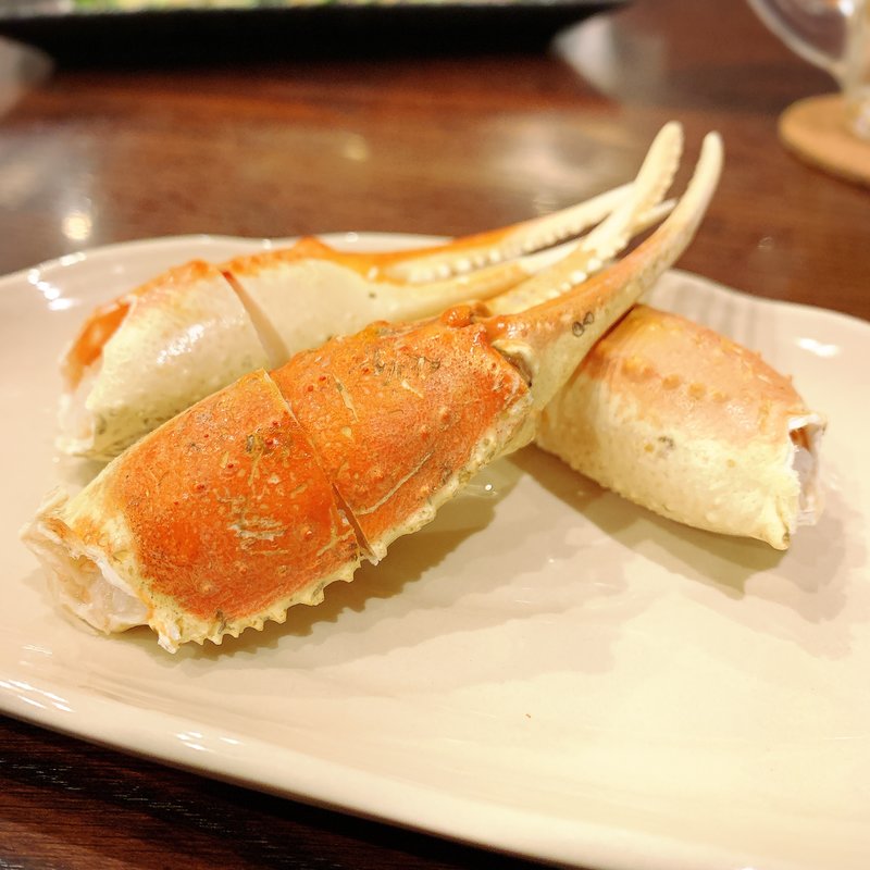 カニ爪焼（2本）( 灼味噌らーめん 八堂八（やどや）)