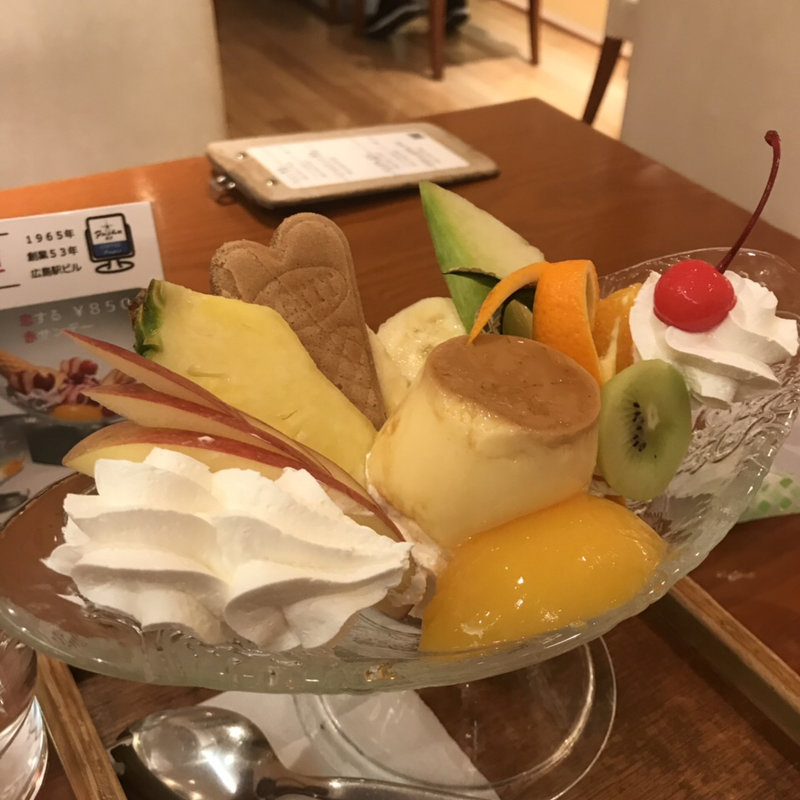 プリンアラモード(カフェ風車 広島センター街店 )