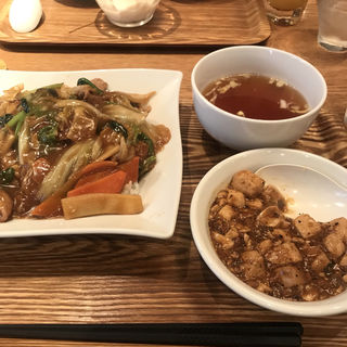 中華丼&麻婆豆腐(中華naきもち （チュウカナキモチ）)