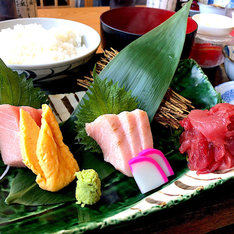 鮪三種盛り定食(寿司吉 )