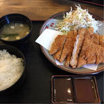 ロースかつ定食