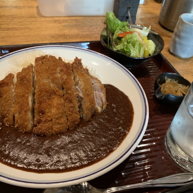 チキンカツカレー(宮崎地鶏炭火焼『車』浜松町店)