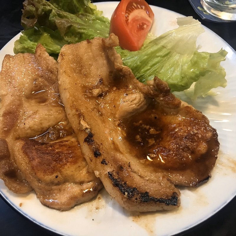 (酒と食事 昧舟 （味舟　みふね）)