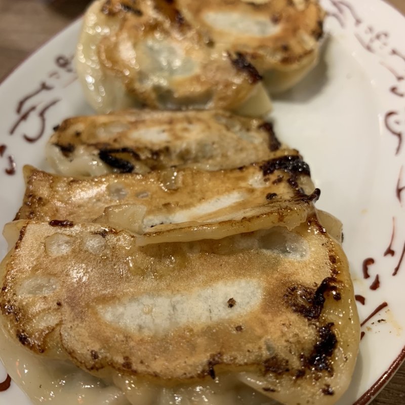 肉汁五郎餃子(餃子製造販売店 新宿小滝橋通りいち五郎)