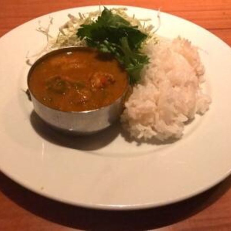 南インド式チキンカレー（インドのおふくろの味）(酒肆ガランス （シュシガランス）)