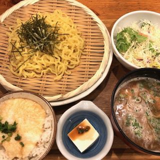 つけ麺(黒ぶたや アトレ大井町)