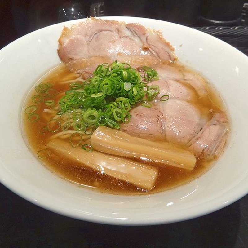 醤油拉麺(河内の中華蕎麦 風かおる麦かおる時かおる)