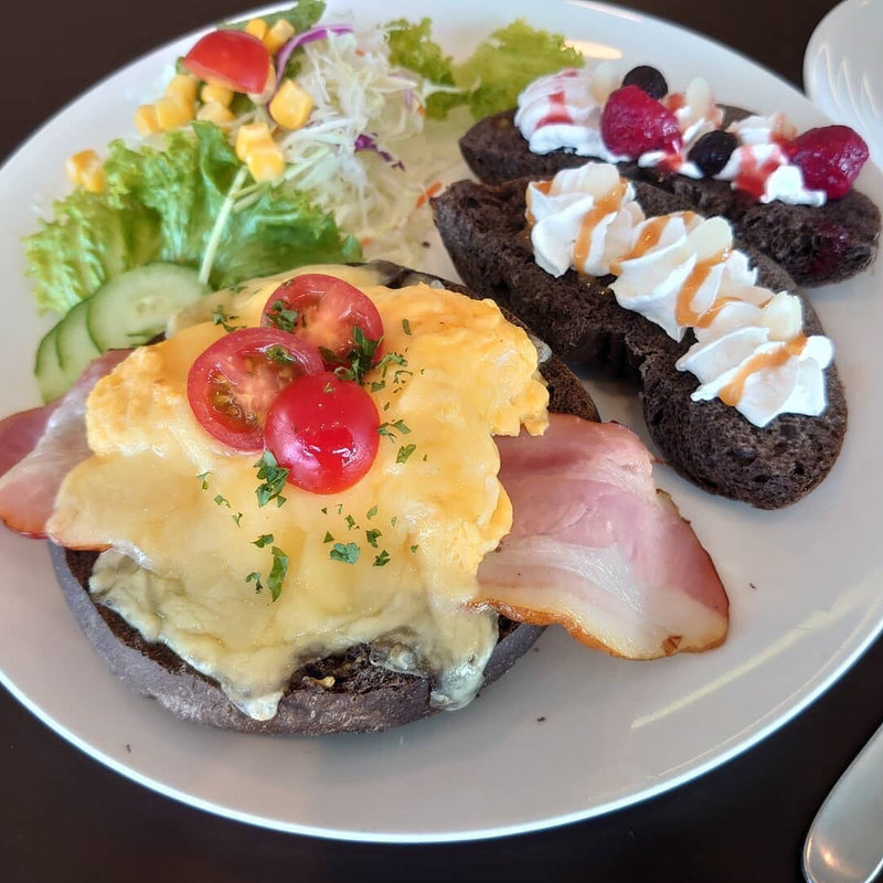 ブレックファースト(Pain＊ Cafe Chere de NST （シエール）)