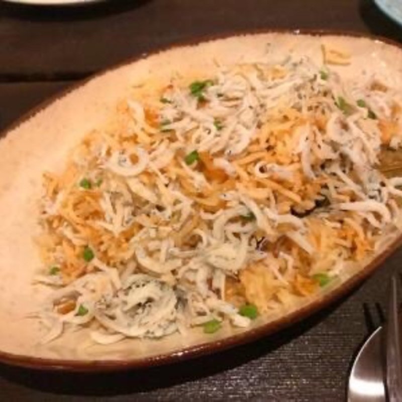 実山椒香る燻製ホタテとシラスのビリヤニ(roji spice&___)