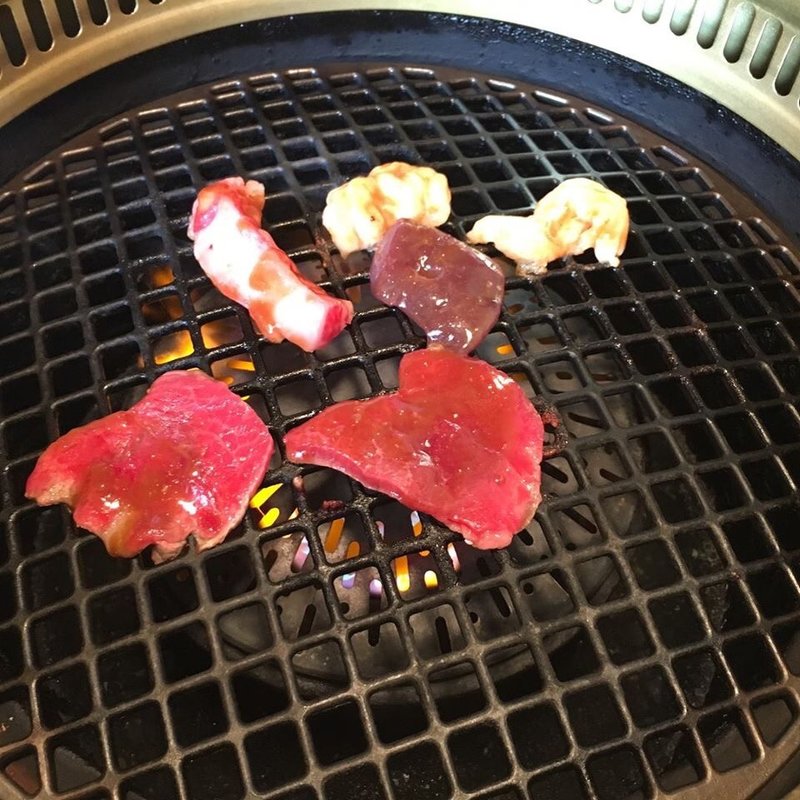 (一升びん 鈴鹿店 （イッショウビン）)