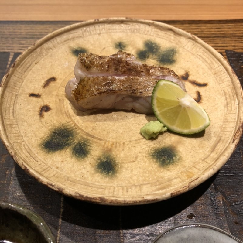 紅瞳産赤ムツの藁焼き(妻恋坂けい吾)