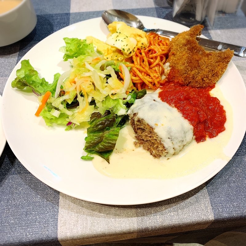 ハンバーグ(さんたべ )