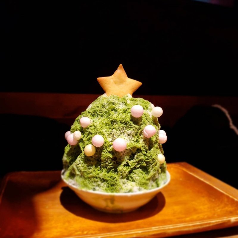 クリスマスツリー(yelo)