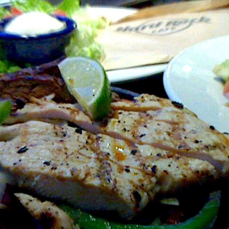 ファヒータス duo conbo(ハードロックカフェ 上野駅 （Hard Rock CAFE）)