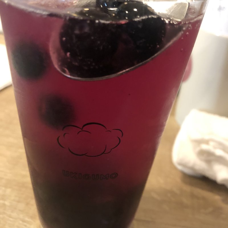 ブルーベリーサワー(酒場浮曇)