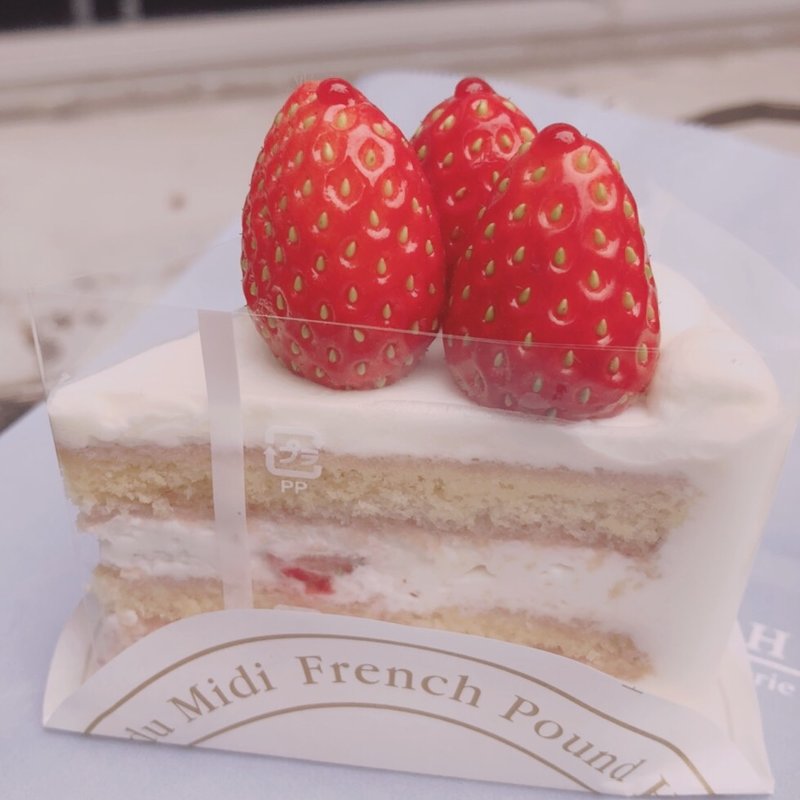 ショートケーキ（ブラン）(フレンチ パウンド ハウス 大和郷本店 （FRENCH POUND HOUSE）)