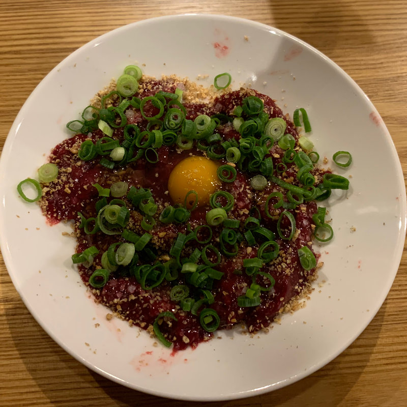 牛チレ(にこみ瞠る)