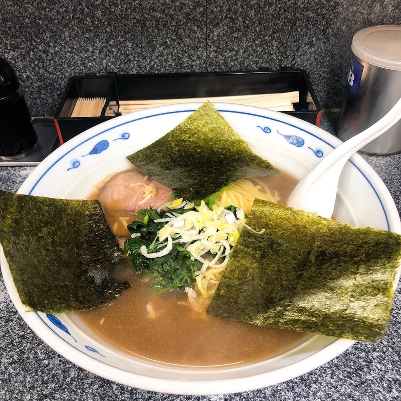ラーメン(ジャンボ)(ジャンボラーメン やない)